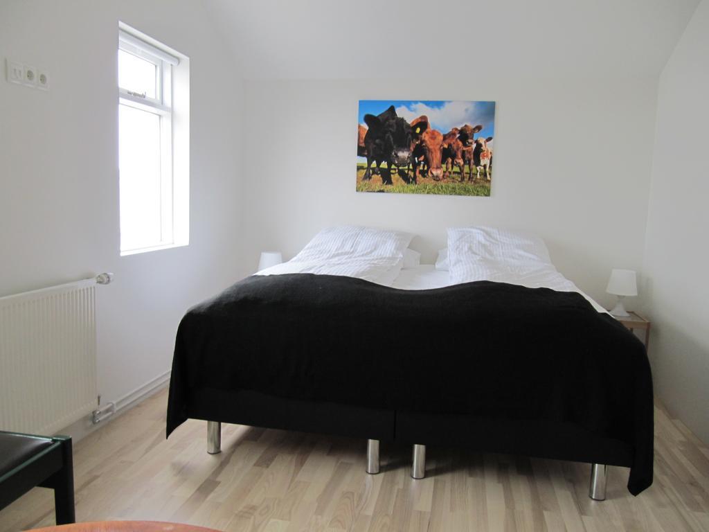 Saudarkrokur Grand-Inn Bar And Bed חדר תמונה